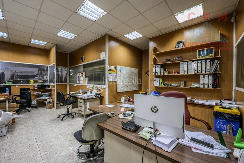 Foto b33d21b9-8d58-4907-8674-5a88a222da6d. Capannone industriale con riscaldamento in Griñón