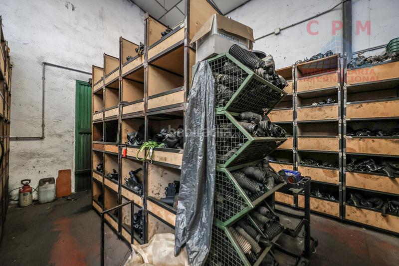 Foto c2789cc7-e769-4400-ab39-8301aef36df3. Capannone industriale con riscaldamento in Griñón