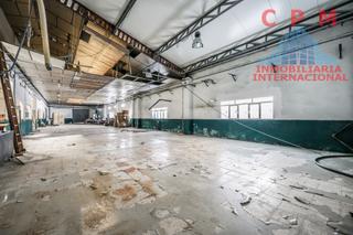 Location Bâtiment à usage industriel à Virgen del Rosario. Amplia y luminosa nave industrial de 1.400 m2, a pie de calle, c