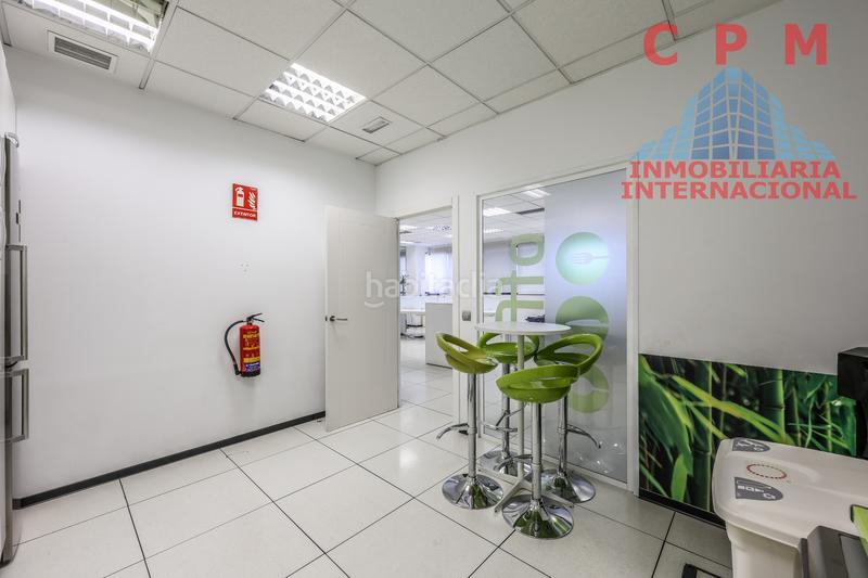 Foto 7d42dfaf-427a-41f3-8318-2c97ea3a3d43. Rent office space with heating in Buena Vista Madrid