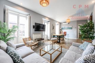 Rent Flat in Trafalgar. Exclusivo y luminoso piso y amueblado, de 107 m2, 3 dormitorios