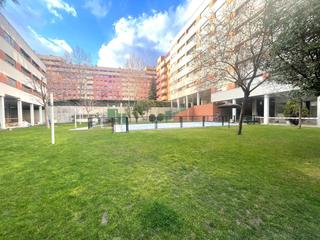 Location Appartement à Valdebernardo-Valderribas. Magnífico y luminoso piso sin amueblar, de 146 m2 y 2 dormitorio