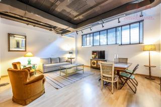 Miete Zweistöckige Wohnung in Zona Industrial. Magnífico y luminoso piso, totalmente amueblado, de 132 m2 y 1 h