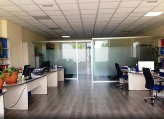 Local commercial à Los Olivos-Los Ángeles