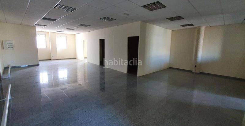 Foto 1075e22a-2692-4784-a653-974ff13f0774. Bâtiment à usage industriel avec chauffage dans Norte-Universidad Móstoles