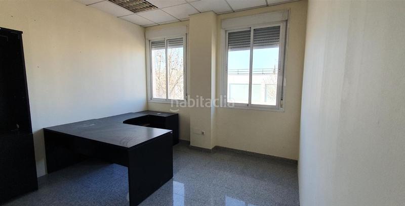 Foto 9eab6fc2-a93f-42f9-a905-28c8f86404cf. Bâtiment à usage industriel avec chauffage dans Norte-Universidad Móstoles