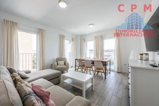 Miete Etagenwohnung in Adelfas. Magnífico piso de lujo, amueblado, de 109 m2, 3 habitaciones y 5