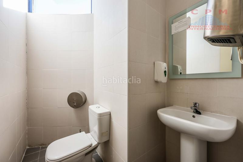 Foto f8c80b7d-64a2-4a65-8ed2-89083f46d27c. Oficina amb calefacció aparcament a Los Olivos-Los Ángeles Getafe