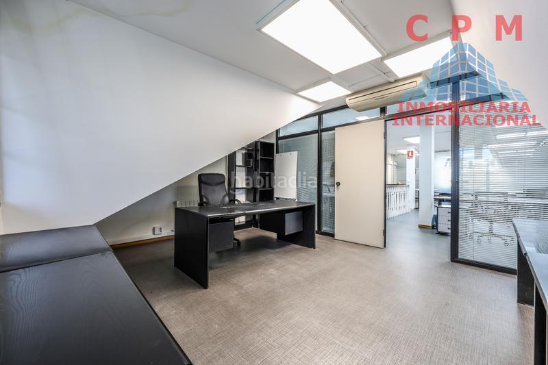 Foto bc3f22c3-cc47-4e43-a649-f634a81dafac. Affitto ufficio con riscaldamento parcheggio in Peñagrande Madrid