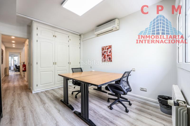 Foto a0cf9a1d-dfc2-46c9-bf9f-47dfa8372d8b. Location bureau avec chauffage parking dans Peñagrande Madrid