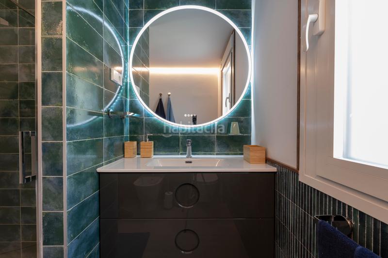 Foto 9794b0b5-57b6-4e8d-8d7c-27bc34400b58. Location chalet avec cheminée chauffage parking dans Madrid