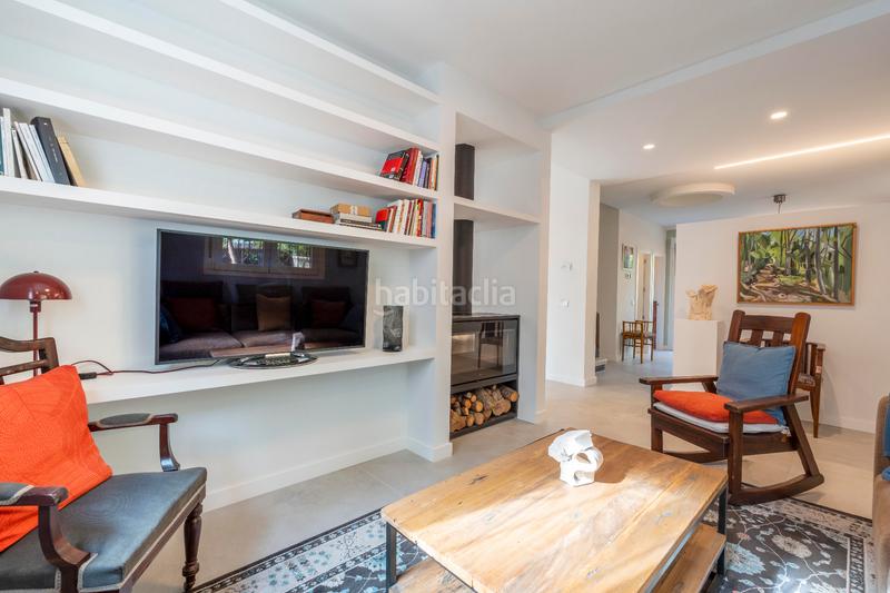 Foto b7ddfb6e-b3af-48f9-9b58-1718cf0d89aa. Location chalet avec cheminée chauffage parking dans Madrid