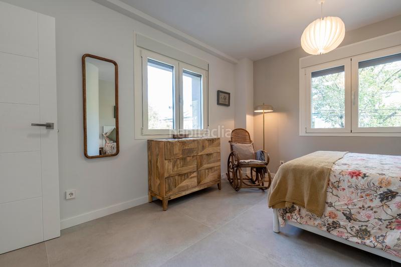 Foto 8db8e31d-e050-4b51-abe9-5a0e1960f4ff. Rent chalet with fireplace heating parking in Hispanoamérica-Bernabéu Madrid