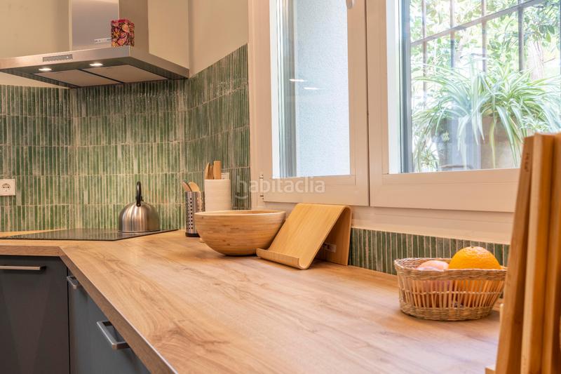 Foto c5647df8-0773-474a-ba2a-4013470fced6. Rent chalet with fireplace heating parking in Hispanoamérica-Bernabéu Madrid