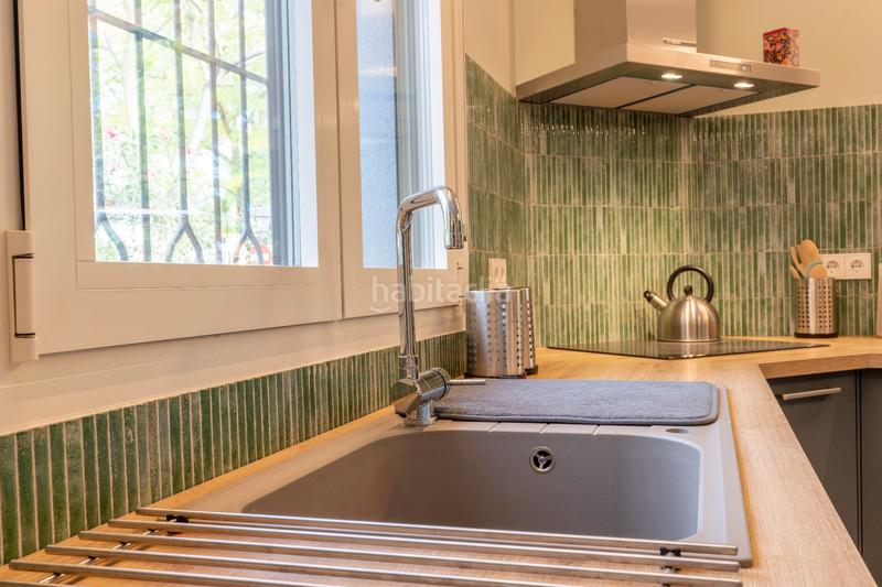 Foto fb6cb5af-ffa7-447d-bdde-0f6a5cae0e1a. Rent chalet with fireplace heating parking in Hispanoamérica-Bernabéu Madrid