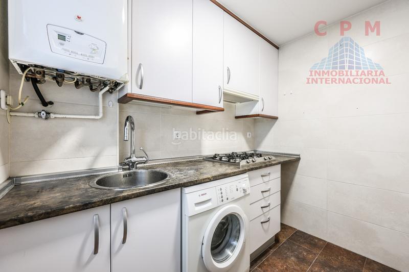 Foto 6d13dff3-82f4-40ed-acf6-4a37e8ab0871. Location appartement avec chauffage dans Valdezarza Madrid