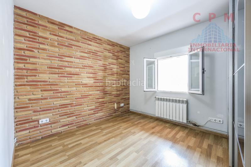 Foto 15ad5b68-622a-467f-88e9-a7c9fe26b0bb. Miete etagenwohnung mit heizung in Valdezarza Madrid