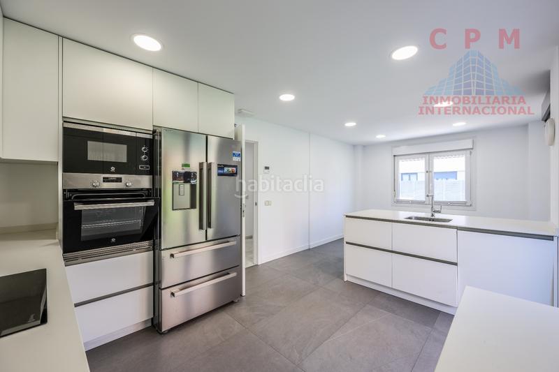 Foto 73c6ade3-77ed-4524-a8dd-181acfb34cf5. Affitto casa a schiera con camino riscaldamento parcheggio in Madrid