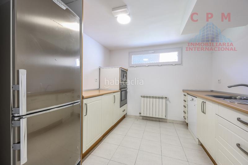 Foto 9c5d546f-b34c-42c2-969c-406373933f1f. Location maison jumelée avec cheminée chauffage parking dans Madrid