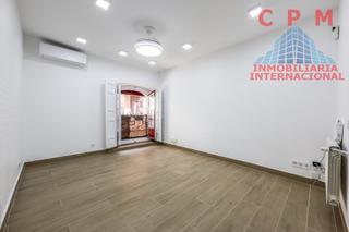 Pis a Cortes-Huertas. Lujoso y magnifico piso, totalmente reformado, de 100 m2, 2 habi