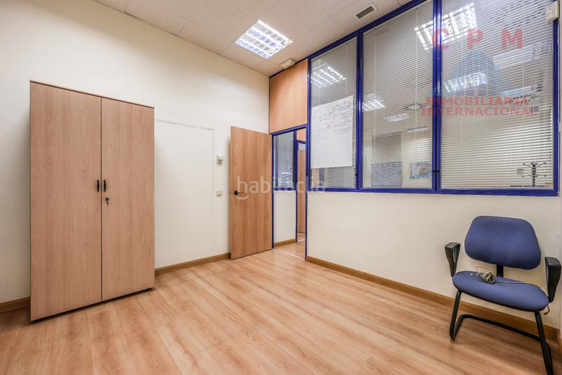 Foto 323b1837-eefd-47a4-83a1-1e57772d48d6. Oficina espectacular y luminosa oficina amueblada, a pie de calle, de 483 m2, próximo al metro Las Tablas en Madrid