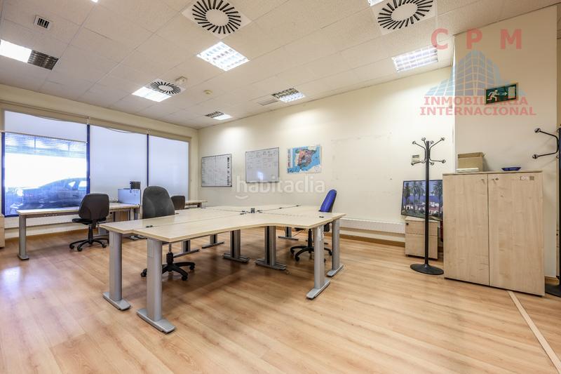 Foto 5ef35858-3c59-4f6f-b196-4cad1b765210. Oficina espectacular y luminosa oficina amueblada, a pie de calle, de 483 m2, próximo al metro Las Tablas en Madrid