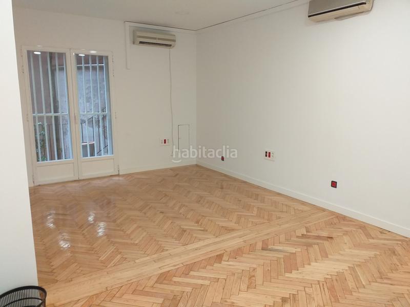 Foto 2aefddcb-7437-4547-8894-8ae4788c60c8. Oficina amb calefacció a El Viso Madrid