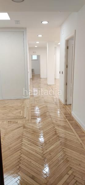 Foto 7435ab74-8a93-423e-aace-a980e0c38b24. Oficina amb calefacció a El Viso Madrid