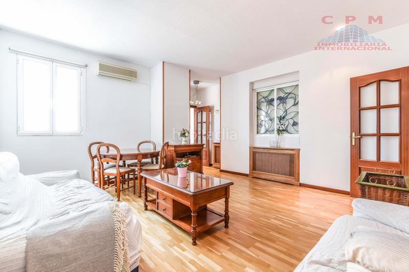 Foto 4d9d9279-dcd9-46e5-88f3-5c01f9759539. Location appartement avec chauffage parking dans El Viso Madrid