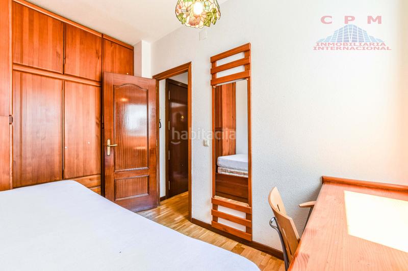 Foto 8a53e6f0-0d42-4f78-a111-9b32def19e30. Rent flat with heating parking in El Viso Madrid