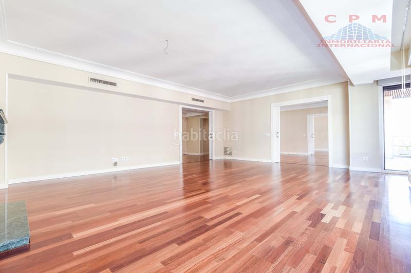 Foto f5a97ee3-7195-4bdf-90ad-319e75f9ae75. Appartamento con riscaldamento in Recoletos Madrid