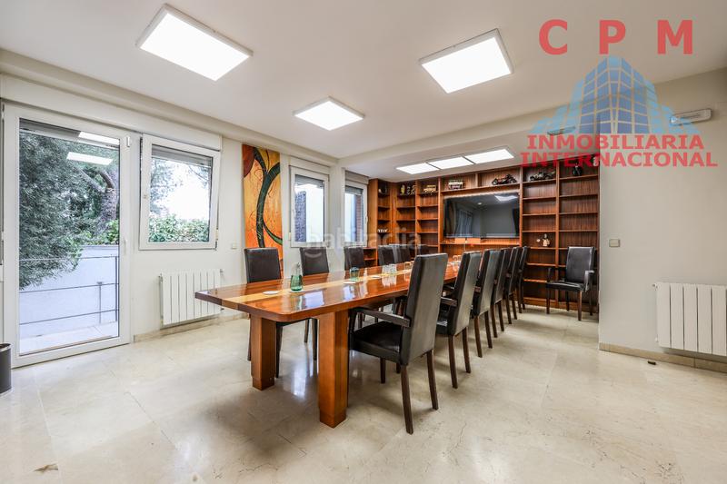 Foto c2e4bb1c-1a7b-4ff7-a191-1254174cfd5d. Location chalet avec chauffage parking dans Peñagrande Madrid