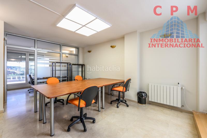 Foto 54c5f06a-e5c4-421b-9618-957672d82515. Miete chalet mit heizung parking in Peñagrande Madrid