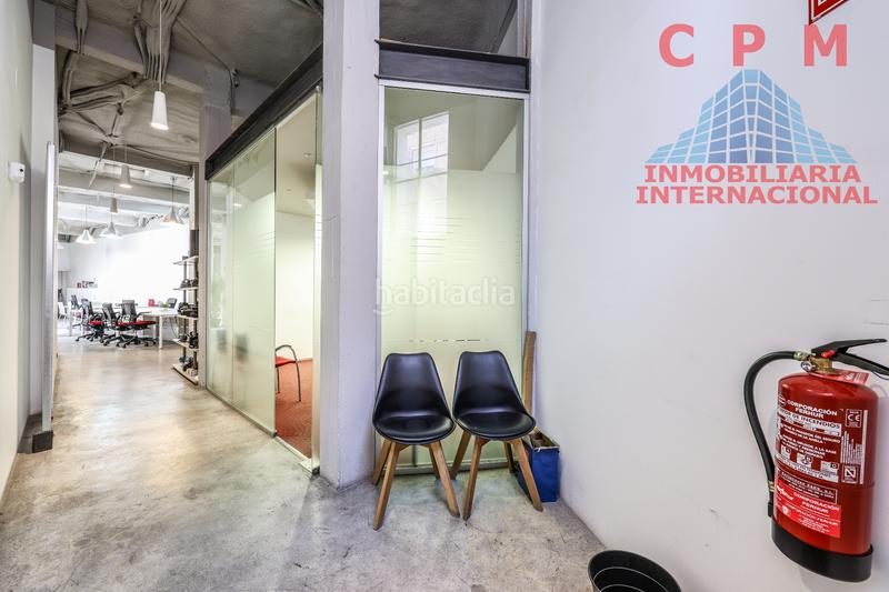 Foto 0a995daf-4c80-4e07-a8bc-f498ffe26426. Office space with heating parking in Ventas Madrid