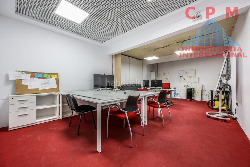 Foto 1fe83495-2559-47ba-8ae8-df98bf3ba48b. Office space with heating parking in Ventas Madrid
