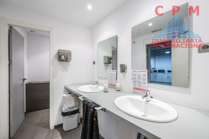 Foto 299fe79e-d1e6-41cf-9a38-a2459581cb7f. Office space with heating parking in Ventas Madrid