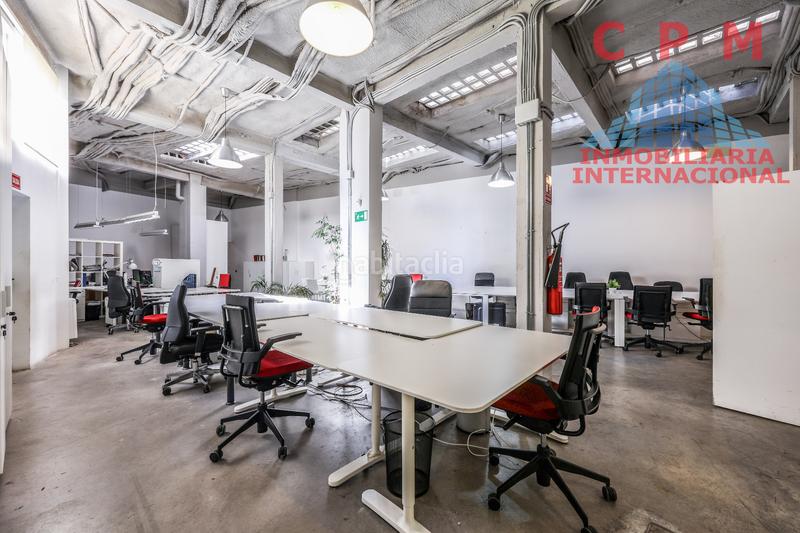Foto a10cfb48-32ae-4043-8754-e286586fe57d. Office space with heating parking in Ventas Madrid