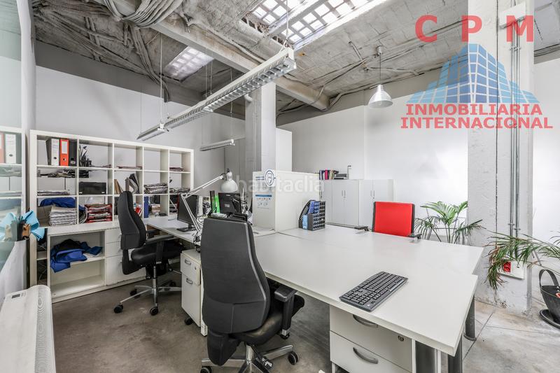 Foto ad2f754b-2aea-4e64-bcd3-127bbf2268f0. Office space with heating parking in Ventas Madrid