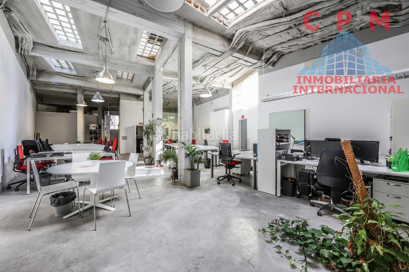 Foto c61916ad-17a0-4e6a-81e9-bd3590b9df16. Office space with heating parking in Ventas Madrid