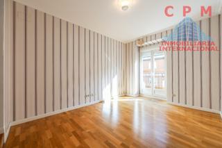 Lloguer Pis a Trafalgar. Estupendo y luminoso piso sin amueblar,  de 85 m2, 2 habitacione