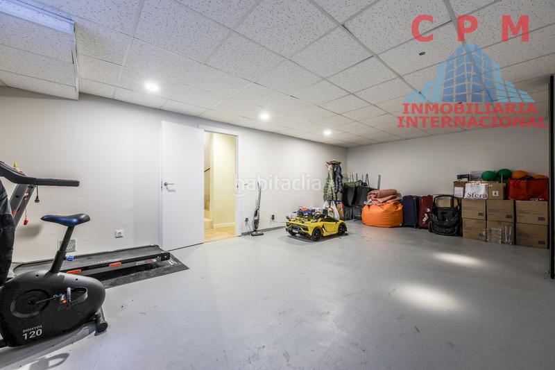 Foto 97eea0d8-523f-47f2-96a8-8a19b7bbf620. Location maison jumelée avec chauffage parking piscine dans Colmenar Viejo