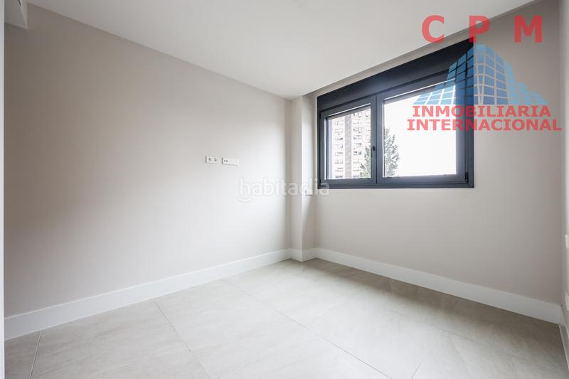 Foto 2683ed0b-13df-422a-8d5a-574f178b1bf5. Pis amb calefacció aparcament piscina a Estrella Madrid