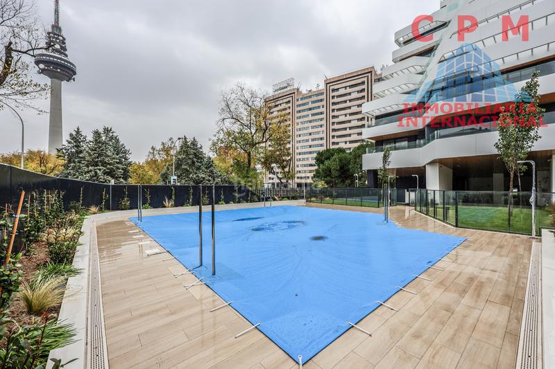 Foto 82f8e70a-72f1-4d2a-8e3a-3bf97c28b6d6. Pis amb calefacció aparcament piscina a Estrella Madrid