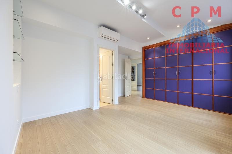 Foto 7fd0cd6e-22aa-48c4-8487-dfa91723aac0. Rent penthouse with heating parking in Goya Madrid