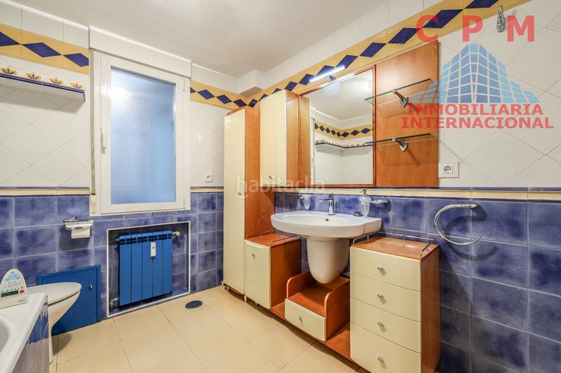 Foto d602f6f8-d7e8-457b-8d77-627b51e13714. Rent penthouse with heating parking in Goya Madrid