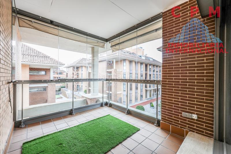 Foto 08ca55e1-677d-4c7f-865f-5eb89f8a4c01. Location appartement avec cheminée chauffage parking piscine dans Boadilla del Monte