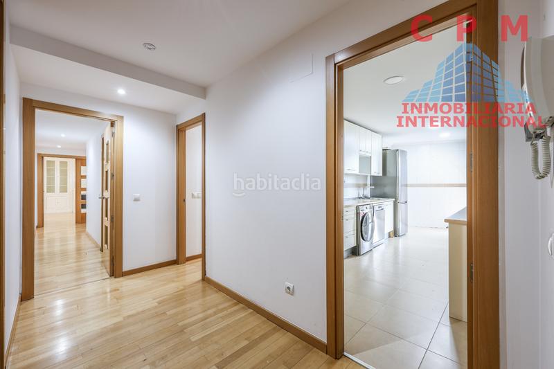 Foto cc962d65-8d1c-46b8-8fb6-ada751974b2f. Location appartement avec cheminée chauffage parking piscine dans Boadilla del Monte