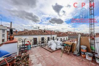 Penthouse in Embajadores-Lavapiés