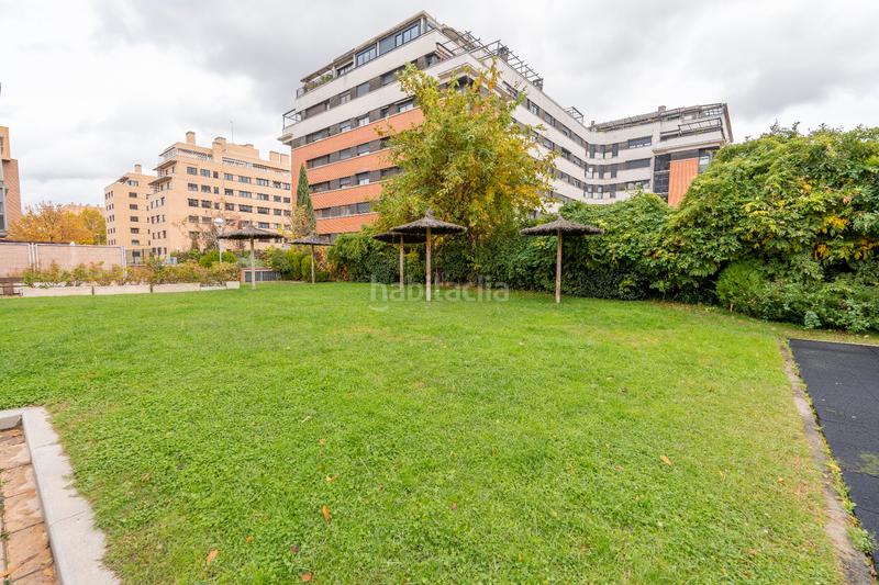 Foto 54f8a5b1-6726-4cdc-b882-e24d63f4fb96. Location appartement avec chauffage parking piscine dans Madrid
