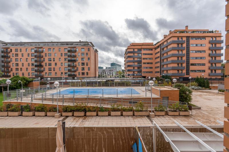 Foto 9cc96024-0d37-490a-9bb3-c5795db66623. Miete etagenwohnung mit heizung parking pool in Las Tablas Madrid